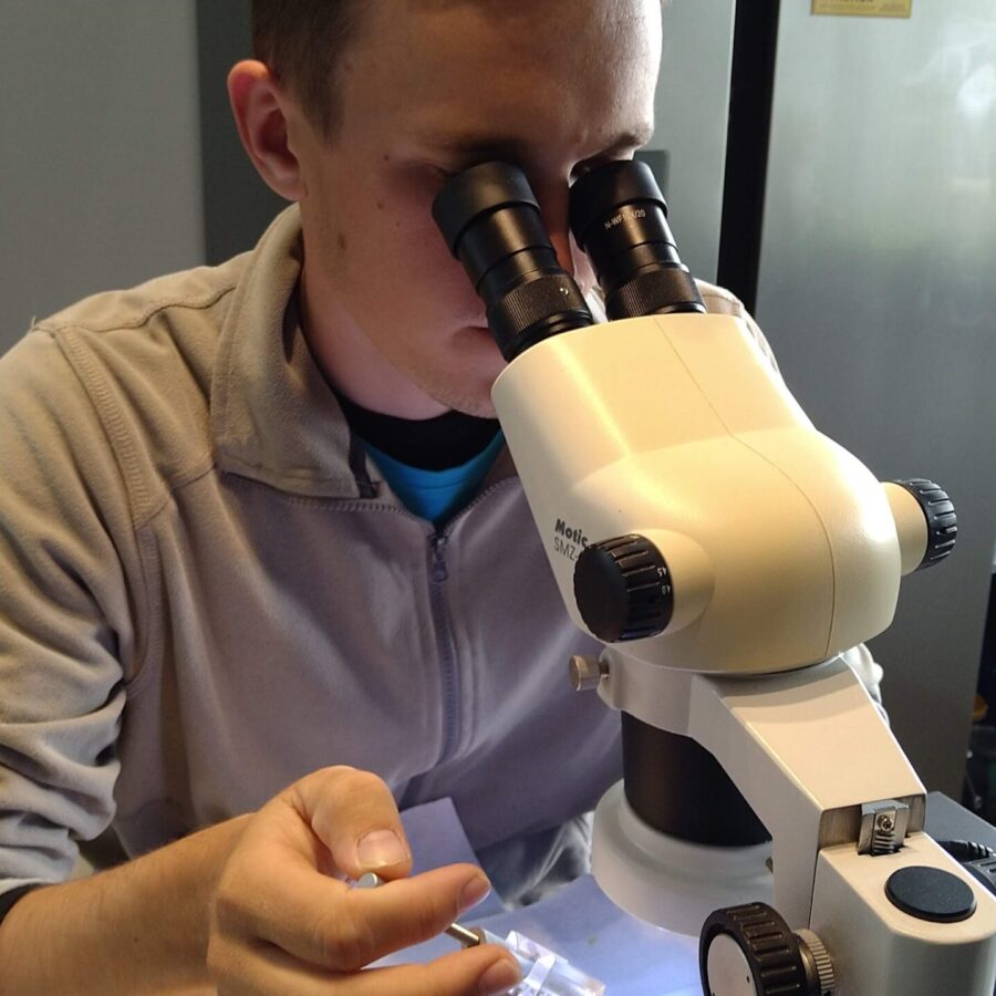 Seemendamine mikroskoobi abil Seemendamine mikroskoobi abil